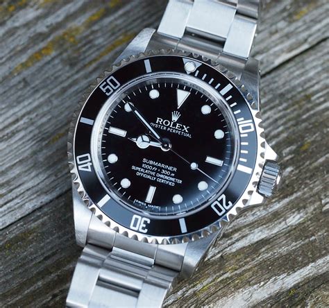 rolex submariner  rubber