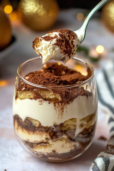 24 Irresistible Italian Christmas Desserts You Need To Try Festive