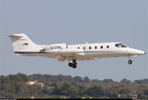 D Ctri Air Alliance Learjet A Photo By Bj Rn D Wel Id