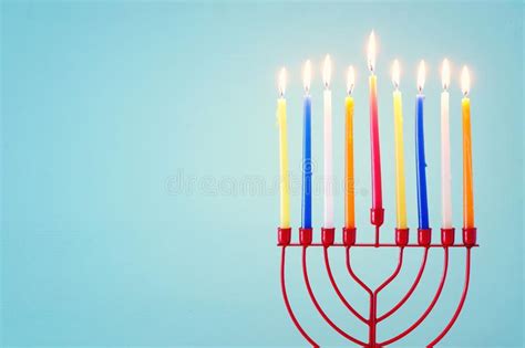 Imagem Religiosa Do Feriado Judeu De Hanukkah Velas E Candelabros