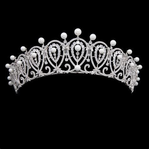 Queen Maria Christinas Pearl And Diamond Tiara Royalloverfairy