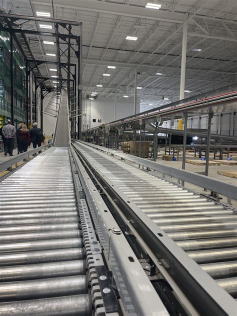 Worldpac, Carquest cut ribbon on new Ontario DC - Auto Service World