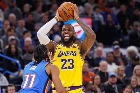 Nba／詹皇帶傷上陣轟21分、ad砍31分 雷霆133：110痛宰湖人 運動 Nownews今日新聞