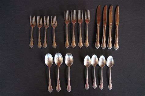 1970 S Vintage Oneida Wm Rogers Stainless Flatware Etsy