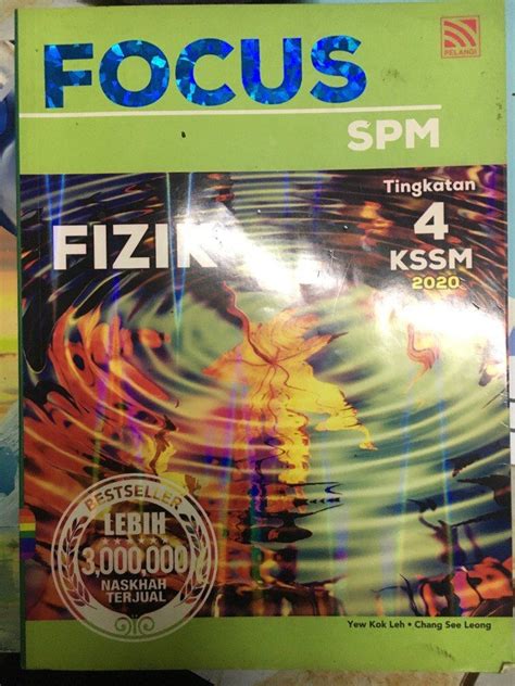 FOCUS FIZIK TINGKATAN 4 Hobbies Toys Books Magazines Textbooks