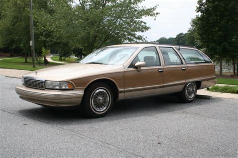 1994 Chevrolet Caprice Classic 5 7l 4 Door Station Wagon Like 1995 1996 For Sale Photos