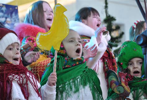 Різдво 2019: колядки і щедрівки для різдвяного настрою