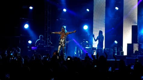 Ney Matogrosso Poema Ao Vivo Em Porto Alegre YouTube