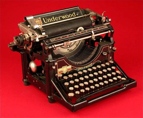 Máquina de escribir Underwood 5 1915 Perfecta Estéticamente