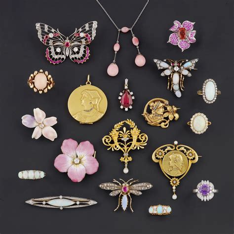 Romantic Jewelry featured in Fellows Antique & Modern Jewellery Auction ...