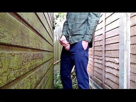 Wank And Cum Outdoors Behind Shed XVIDEOS