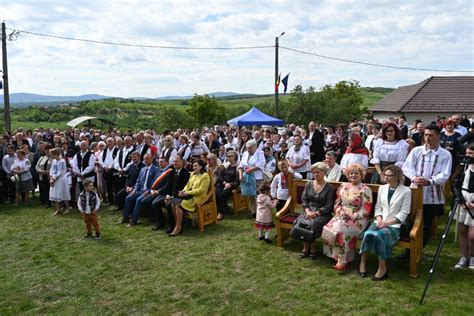 Resfințirea bisericii din Parohia Badon Episcopia Sălajului