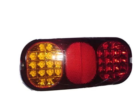 LAMPA TYLNA LED JCB 3CX 4CX L P 700 50018 11001789709 Oficjalne