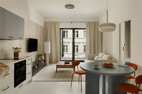 Residents in Pelham Village NY debate the new housing plan 33