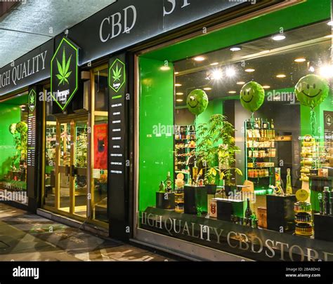 Cbd Store Front Hi Res Stock Photography And Images Alamy