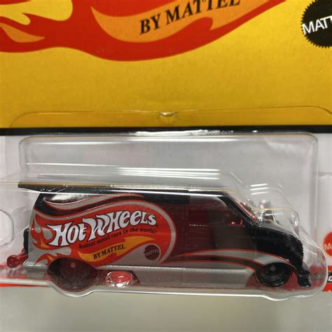 Yahoo オークション Hot Wheels 2022 POP CALTURE 1985 CHEVY ASTRO