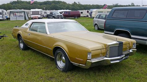 1972 Lincoln Continental Mark IV In Gold Moondust Metallic Flickr