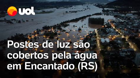 Rio Grande Do Sul Postes De Luz Ficam Acesos Embaixo D Gua Durante