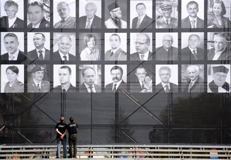 Warszawa Po Egna Dzi Ofiary Katastrofy Wydarzenia W Interia Pl