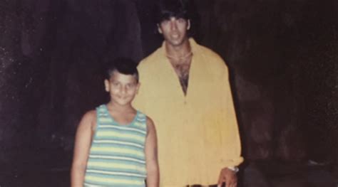 Akshay Kumars Throwback Photo Has Another Star In It Can You Guess