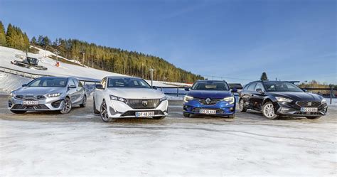 Stor test af 4 plugin hybrid stationcars Læs testen nu FDM