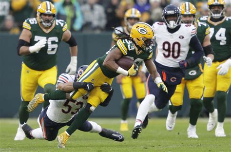 Jordan Love Guides Packers To Win Over Bears Playoff Bid Reuters