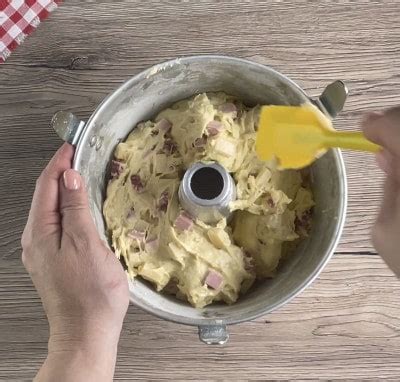 Ciambella Rustica Salumi E Formaggi Ideale Per Pasqua E Pasquetta