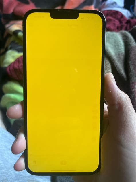 My iPhone 13 Pro Max has a yellow screen after dropping in water : r ...