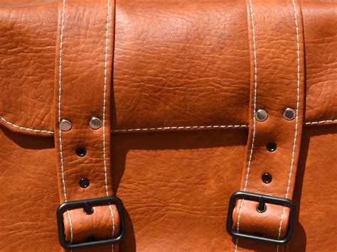 picture leather fashion luxury belt shining style buckle