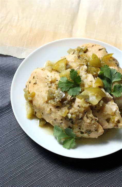 Slow Cooker Salsa Verde Chicken