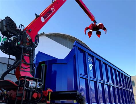 Grúa Montada Sobre Semirremolque Volquete Para Recogida De Chatarra