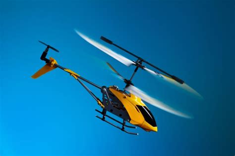 Guide to Flying RC Helicopters | My Hobby Life