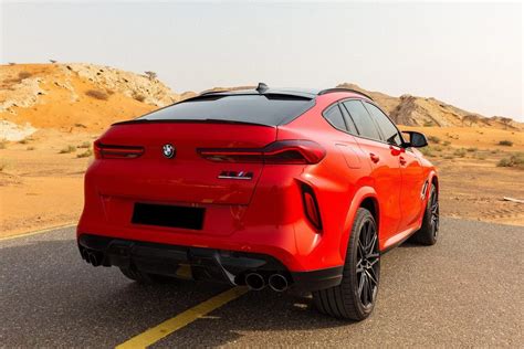 BMW X6M Red In Dubai Mieten SUV Octane Luxusautovermietung Dubai