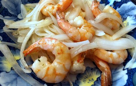 Chinese Shrimp And Onion Stir Fry Oh Snap Let S Eat