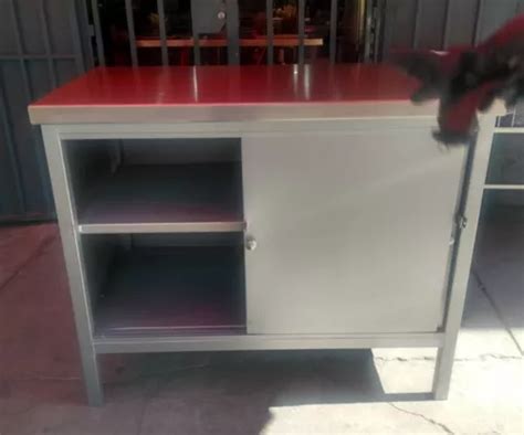 Mesa De Trabajo En Acero Inoxidable 65x110 Con Piso Y Entrep