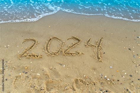 New Year 2024 Beach - Abbye Annissa