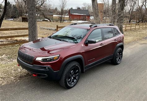 Ready For The Worst With The 2020 Jeep Cherokee Trailhawk Elite 4x4 From Gofatherhood®