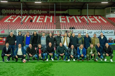 Oud Spelers Komen Samen Op De Oude Meerdijk Fc Emmen