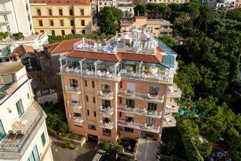 Photos of panoramic hotel in the historic center of Sorrento, Sorrento ...