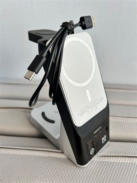 Wireless 3-in-1 apple charger, Mobile Phones & Gadgets, Mobile & Gadget ...