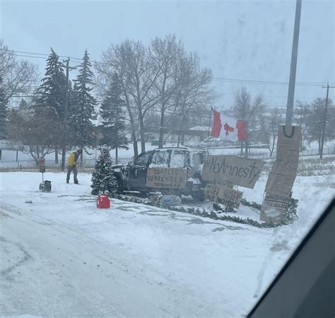 Now he’s spreading Christmas cheer for all to hear : r/Calgary