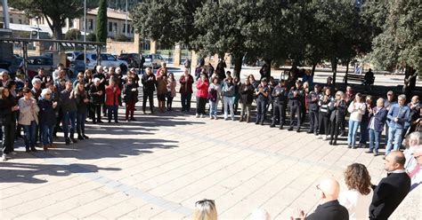 Un Centenar De Persones Es Concentren A La Pobla De Segur Per Condemnar