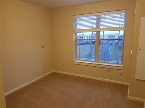 RIGHT SIZING FOR SENIORS - Decor Designs, Inc. 