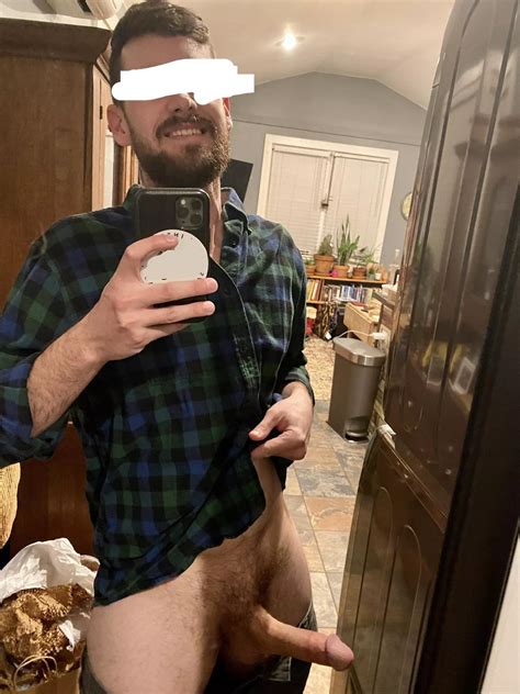 Any Thick Girls Interested Nudes Beardsandboners NUDE PICS ORG