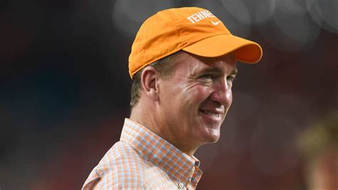 Peyton Manning Raves About One Of The Drafts Top Qb Prospects