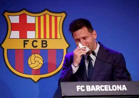 Tisu Bekas Usap Air Mata Lionel Messi Dijual Seharga Rp14 Miliar