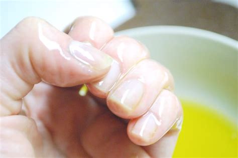 Diy Nail Strengthener For Weak Brittle Nails