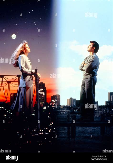 Sleepless In Seattle 1993 Poster Meg Ryan Hi Res Stock Photography And