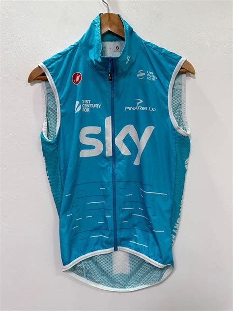 Team Sky X Castelli Pro Light Wind Vest Men S Fashion Activewear On