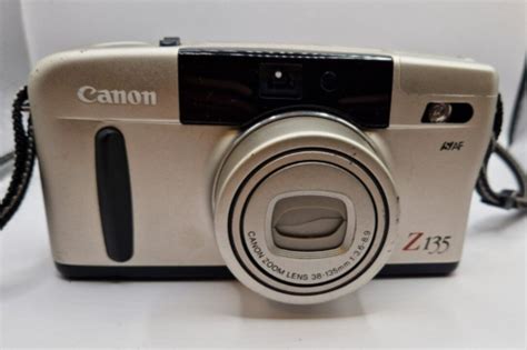 Canon Sure Shot Z135 35mm Film Point And Shoot Camera Silver Bag